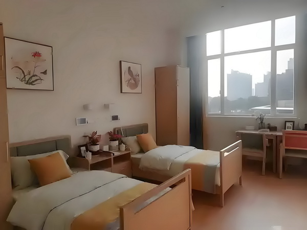 多少积分落户深圳_冯骥荐电影南京照相馆：没有抒情只有血的事实 没有抒情日起2月年1