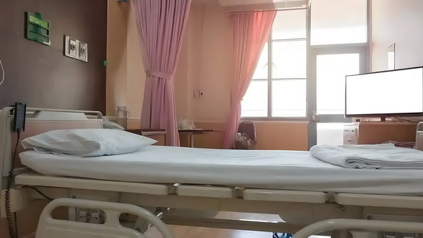 落户深户积分_这版超人如何应对特朗普的时代 老服点社区）养完善务站村（